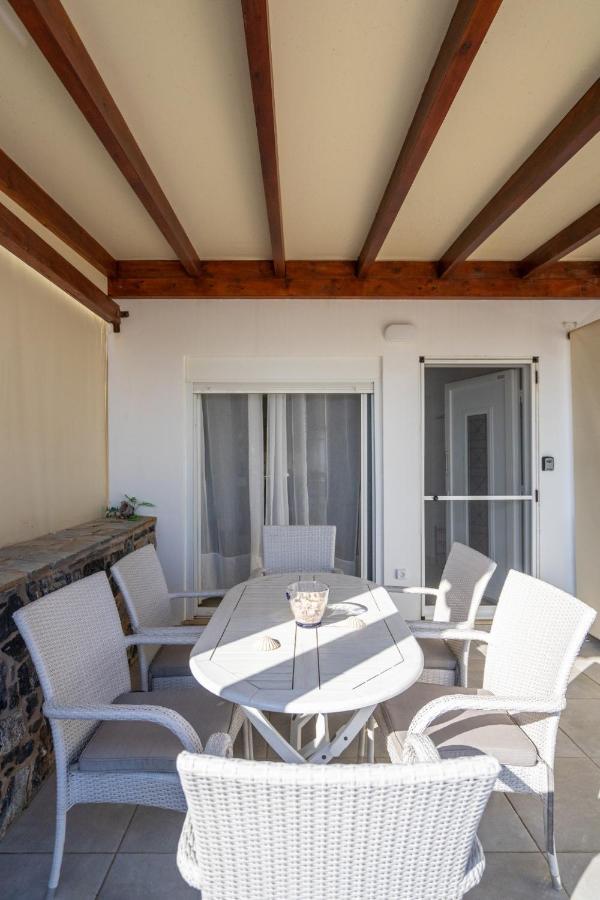 Villa Blue Coast House Goudhouros Esterno foto
