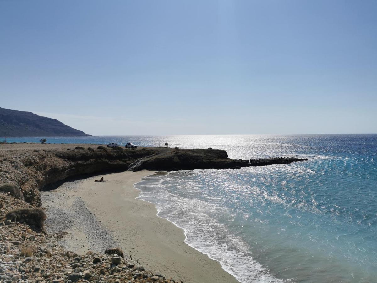 Villa Blue Coast House Goudhouros Esterno foto